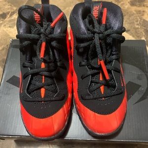 Nike Fomposities NWT KIDS TODDLER